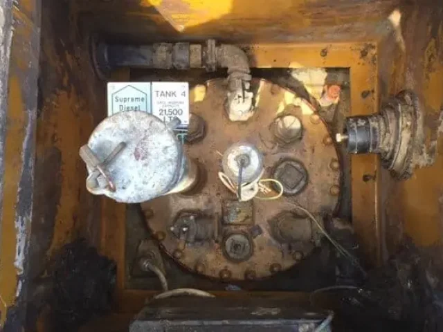 Periodical and Reactive Fuel Tank Cleaning